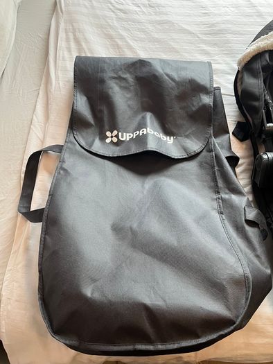 Uppa Vista 2 Jake (Plus Accessories)
