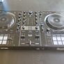 Hercules DJControl Inpulse 500 2-Deck USB DJ Controller for Serato DJ and DJUCED Image 2