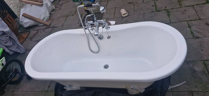 Bayswater free standing bath complete with taps,
