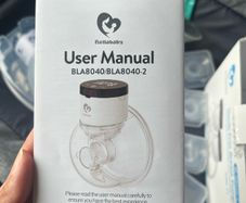 Hands free breast pump
