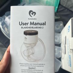 Hands free breast pump