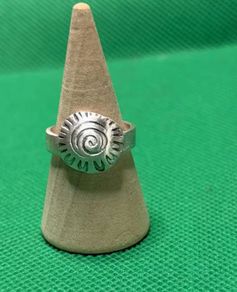 Hand made sterling silver Celtic swirl ring. Size L