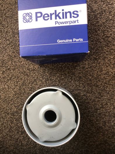 perkins filters tractor Massey