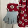 Scarf/Gloves Set Image 10