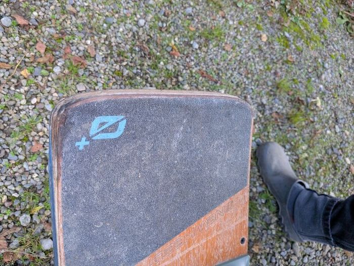 Onewheel Plus XR Electric Skateboard Fender and Charger