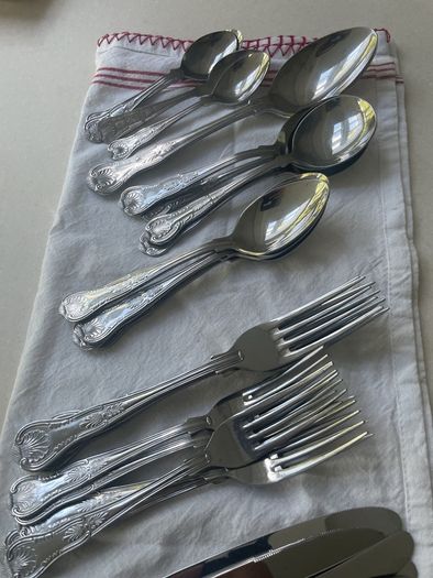 Newbridge stainless steel cutlery kings pattern