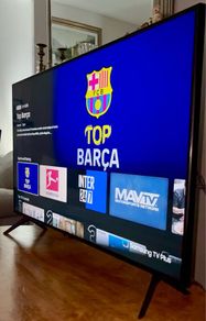Samsung 43" Crystal UHD 4K Smart TV-Xbox build in!