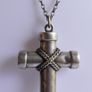 Vintage 925 Sterling Silver large Cross Pendant and Chain length 20" - 22g Image 5
