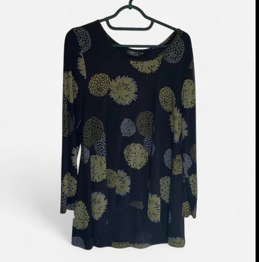 Capri Clothing Black & Chartreuse Floral Long Sleeve Tunic