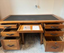 Outback Classic Desk