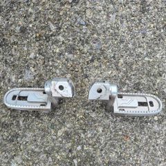BMW Lowering Footrests