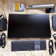 Dell Monitor, Thunderbolt Dock, Keyboard & Cables