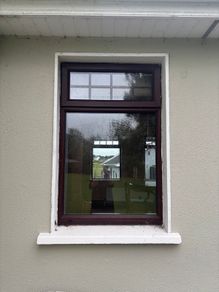 6x Matching UPVC Double-Glazed Windows with Wooden Venetian Blinds (850mm x 1400mm)
