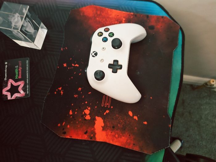 Gaming desk and chair