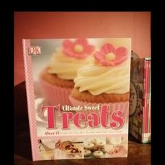 Child's Ultimate sweet treats cookery book beautiful recipes.