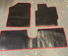 New Rubber Car Matts for 2012 to 2019 Toyota Yaris