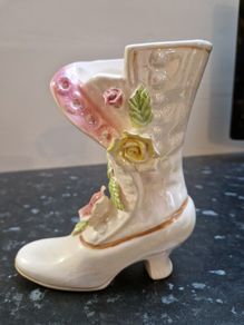 porcelian boot