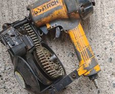coil nail gun