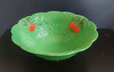 Superb Vintage Kitsch Fieldings Crown Devon Large Circular Green Lettuce Leaves Salad/Fruit Bowl with Fabulous Hand-Painted Tomatoes!! Circa 1930+