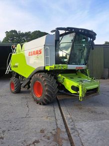Claas lexion 630 and 540c