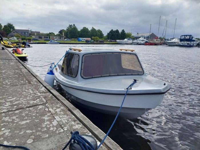Fishing boat