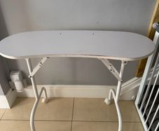 Nail Table