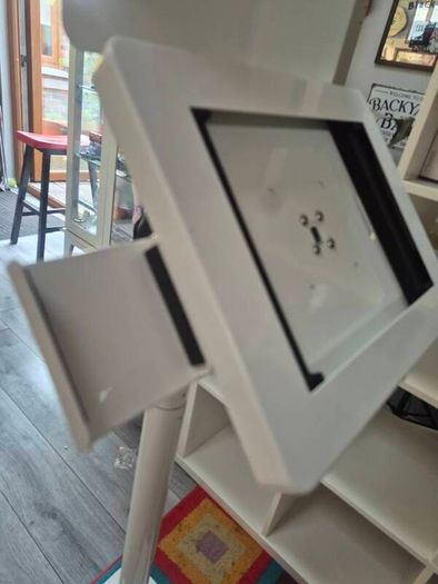 Secure ipad stands