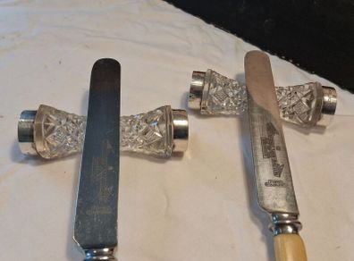 Levi &Salaman Sterling Silver and Cut Glass Knife Rests(1902)