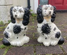 Vintage mantle dogs free postage