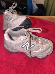 New Balance  trainers