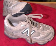 New Balance  trainers