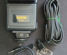 Sunpak B300 Electronic Flash