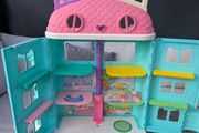 Gabby doll house