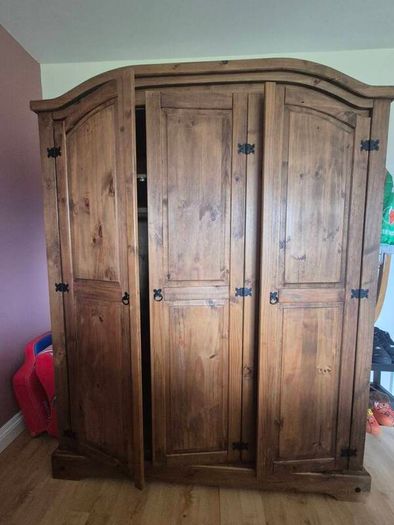 Wardrobe