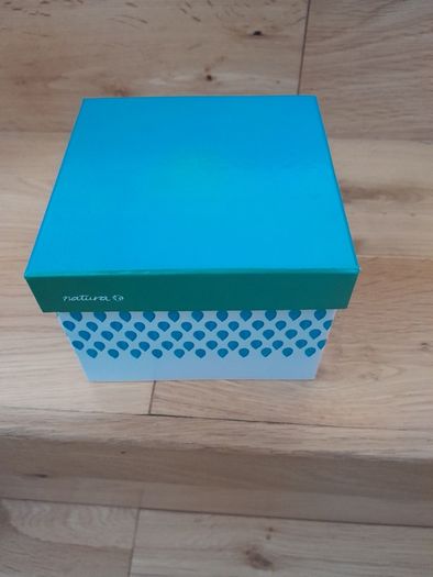 Decorative cardboard box