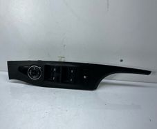 Hyundai i40 Electric Window Switch Right Off Side Front 2012 93570-3Z550 A2l10b7s