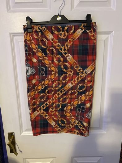 Dead lovers pencil skirt