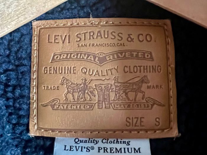Levi's Type III Sherpa Trucker Jacket