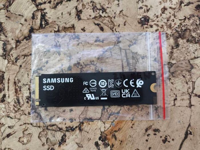 New condition 512GB Nvme Samsung PM9C1 M.2 2280 Pcie 4.0 X4 4950/2500mb/s 300TBW
