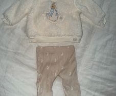 Peter Rabbit Baby Outfit - Unisex - size 0-3 months
