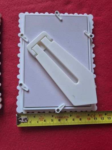 4 Small Pearl Photo Frames