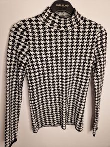 Elegant Highneck jumper