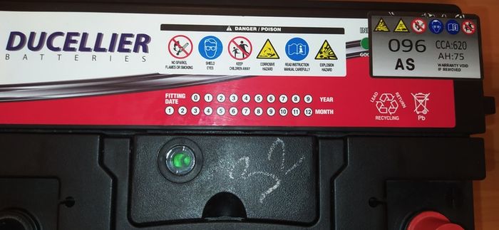 Car Battery ( Ducellier 75Ah )