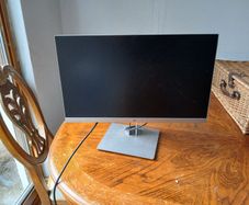 22" HP Display Monitor