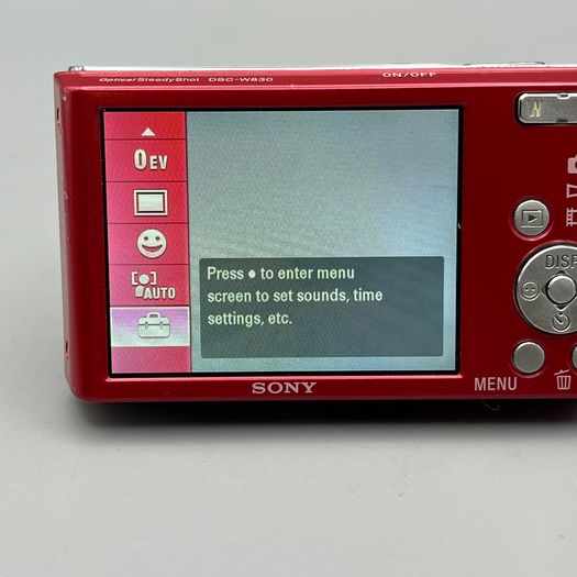 Sony Cyber-shot DSC-W830 20.1MP Digital Camera Red - Boxed - Full Kit