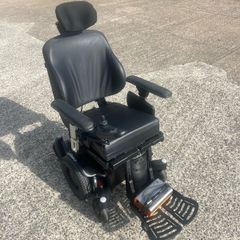 Electric Wheelchair