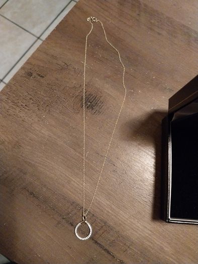 9ct Gold Twisted Circle Pendant Necklace with Cubic Zirconia Stones