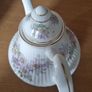 Royal Tara Irish Blossom Teapot Image 2