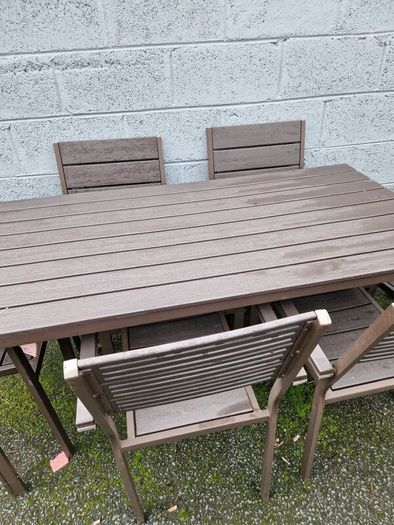 garden table & 6