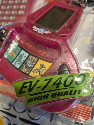 Troni EV-7400